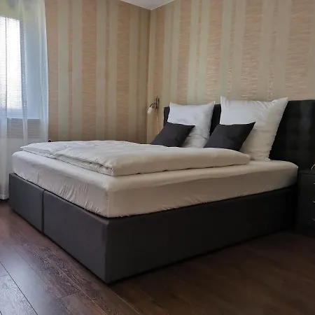 Quiet Apartment With Green View In Urban Location Braunschweig Exterior foto